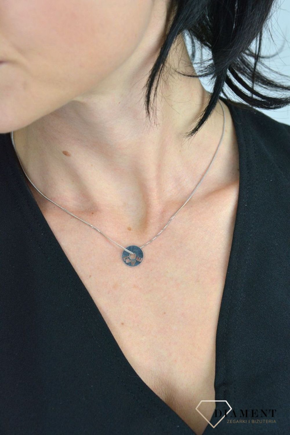 Srebrny naszyjnik celebrytka kółko z napisem LOVE DIA-NSZ-LOVE1-925.jpg