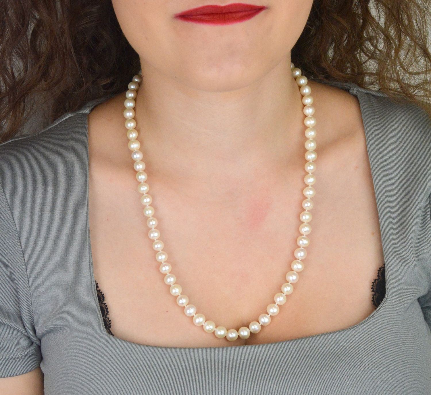 Naszyjnik z kremowych pereł naturalnych 8-9 mm  55 cm  Srebro 925  Wiązanie supełkowe (2).jpg