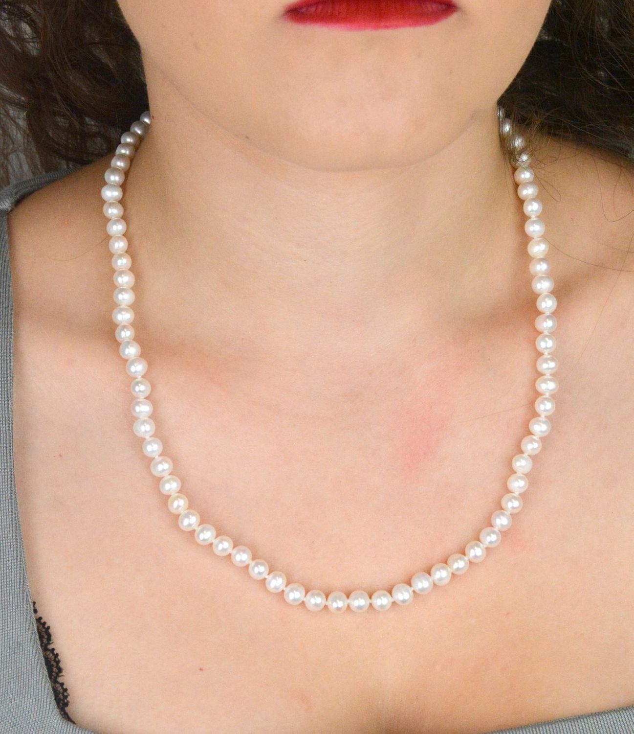 Naszyjnik z Białych Pereł Naturalnych 6–7 mm  Długość 60 cm  Zapięcie Srebro 925.jpg