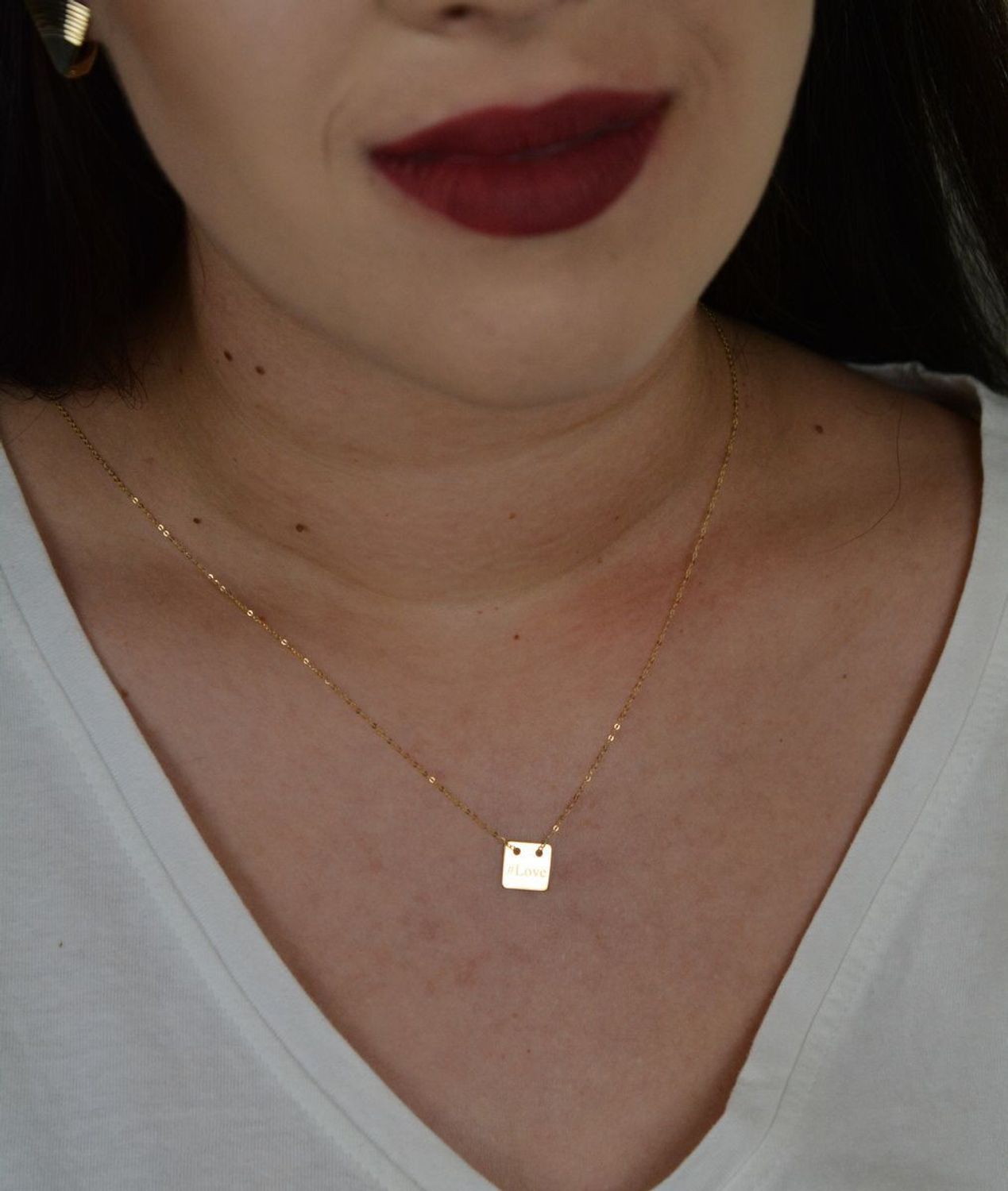 Złoty naszyjnik celebrytka 'Blaszka z napisem hLove' DIA-NSZ-PL779NG8K-333.jpg