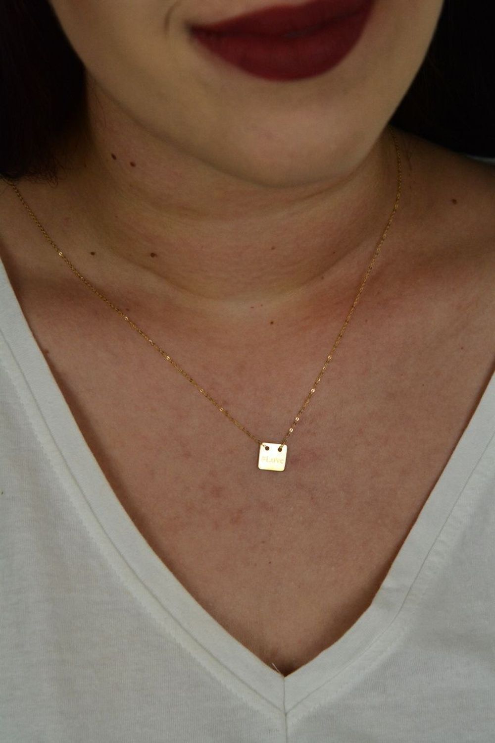 Złoty naszyjnik celebrytka 'Blaszka z napisem hLove' DIA-NSZ-PL779NG8K-333.jpg