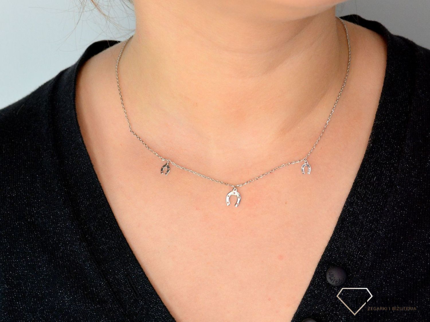 Srebrny naszyjnik celebrytka z podkową DIA-NSZ-PODKOWA1-925.jpg