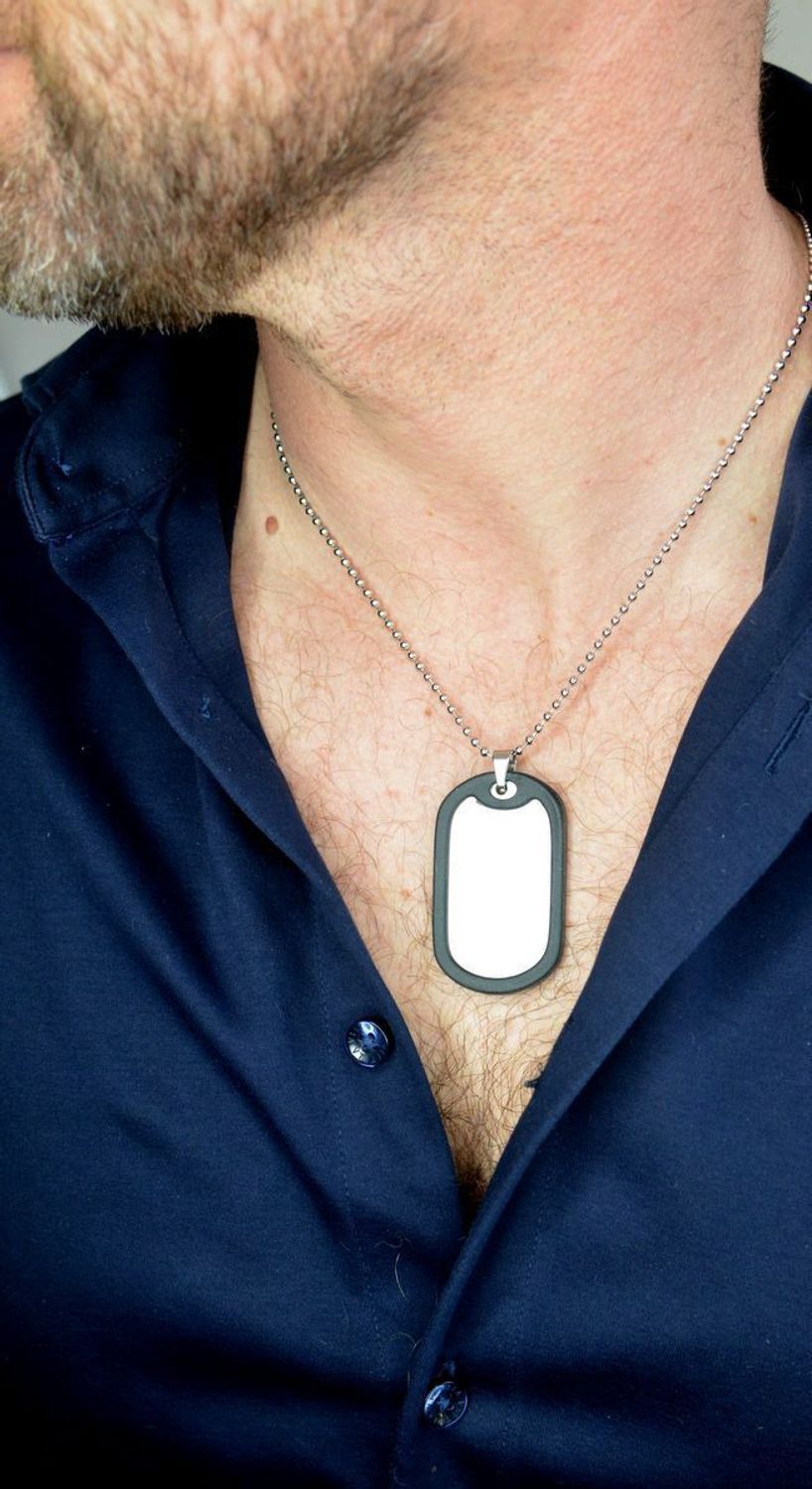 Naszyjnik męski stalowy nieśmiertelnik DIA-NSZ-S442244-STAL Naszyjnik męski stalowy nieśmiertelnik. Naszyjnik wykonany ze stali męski nieśmiertelnik z możliwością graweru. 1.jpg