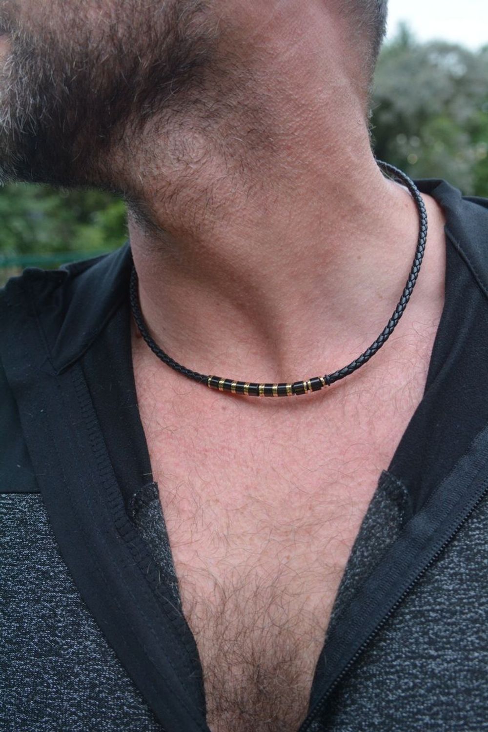 Męski naszyjnik rzemyk ze stali szlachetnej DIA-NSZ-S8994859-STAL – długość 47 cm + 3 cm, zapięcie na karabińczyk. Stylowy i trwały dodatek dla mężczyzn.1.jpg