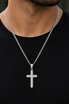 Naszyjnik męski stalowy z krzyżykiem 55+5 cm  Diament (1).jpg
