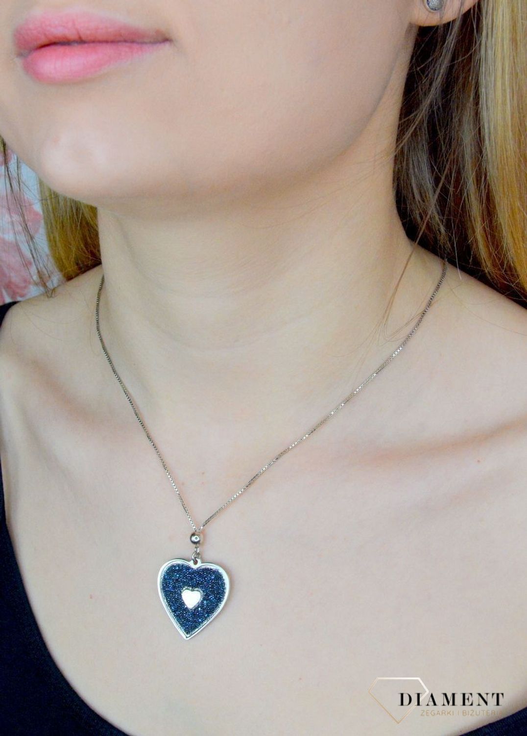 Naszyjnik damski celebrytka z brokatowym sercem ''Kochanej mamie'' Prezent na Dzień Mamy DIA-NSZ-SER.jpg