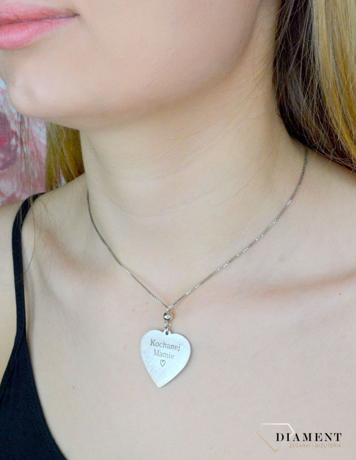 Naszyjnik damski celebrytka z brokatowym sercem ''Kochanej mamie'' Prezent na Dzień Mamy DIA-NSZ-SER.jpg