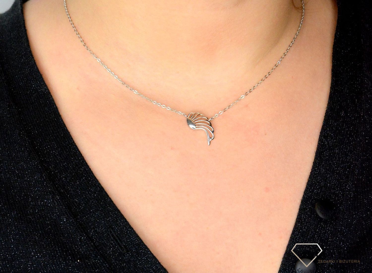 Srebrny naszyjnik celebrytka skrzydło DIA-NSZ-SKRZYDŁO1-925.jpg