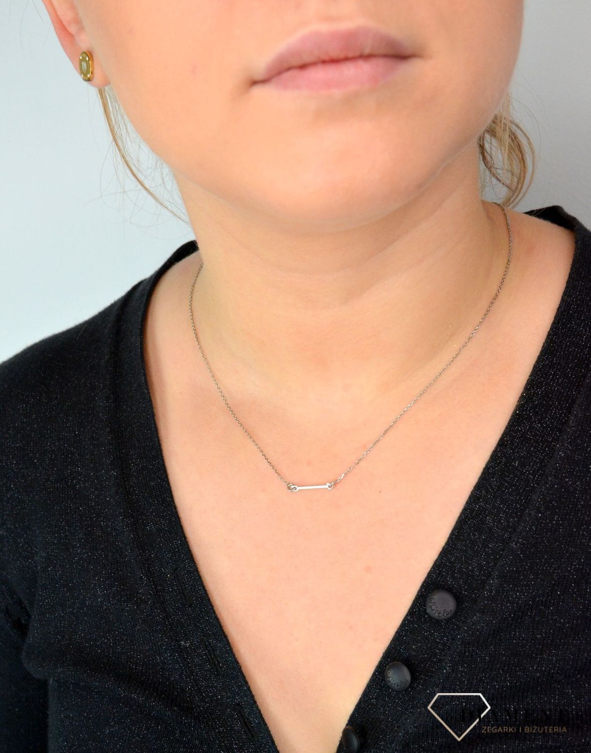 Srebrny naszyjnik celebrytka ze strzałą DIA-NSZ-STARZALA1-925.jpg