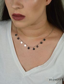 Srebrny naszyjnik wiszące kółeczka DIA-NSZ-SWAROVSKI-925. Srebrny naszyjnik celebrytka ozdobiona wiszącymi kryształami Swarovskiego (6).JPG