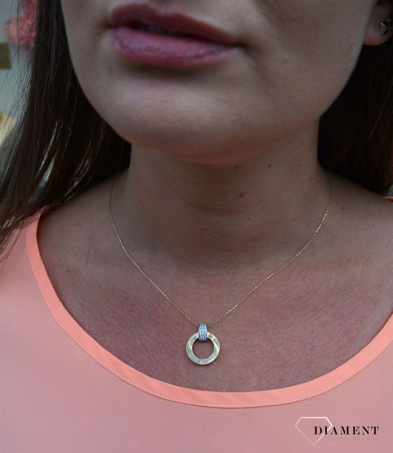 Złoty naszyjnik celebrytka 375 kółko z cyrkonią DIA-NSZ-T5-NE-0219-176-CZ-375.jpg