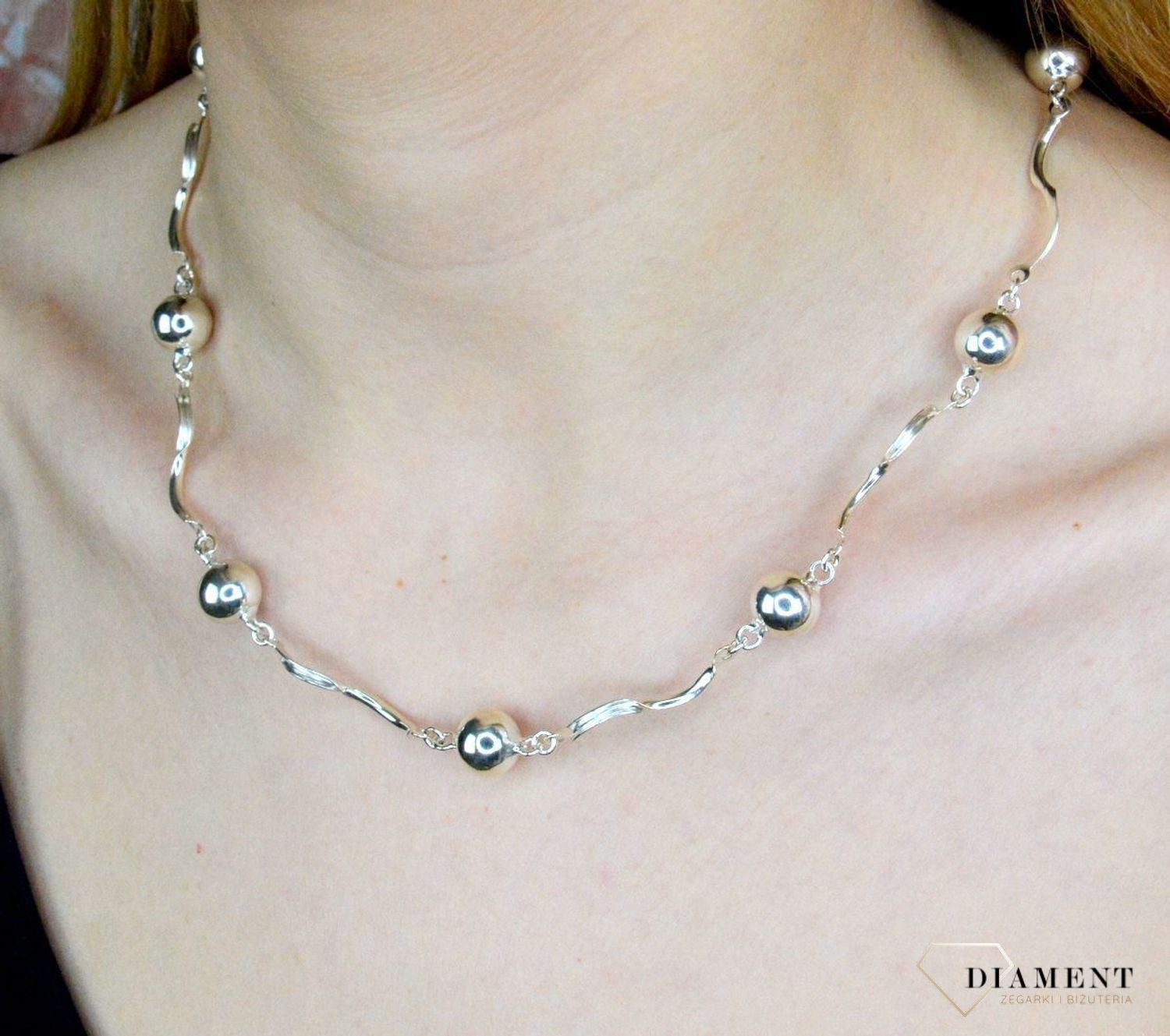 Srebrny naszyjnik damski kolia Kulki DIA-NSZ-TBN000000-313-925.  Efektowny naszyjnik doskonale sprawdzi się jako prezent. Srebrny naszyjnik, kolia. Darmowa dostawa..jpg