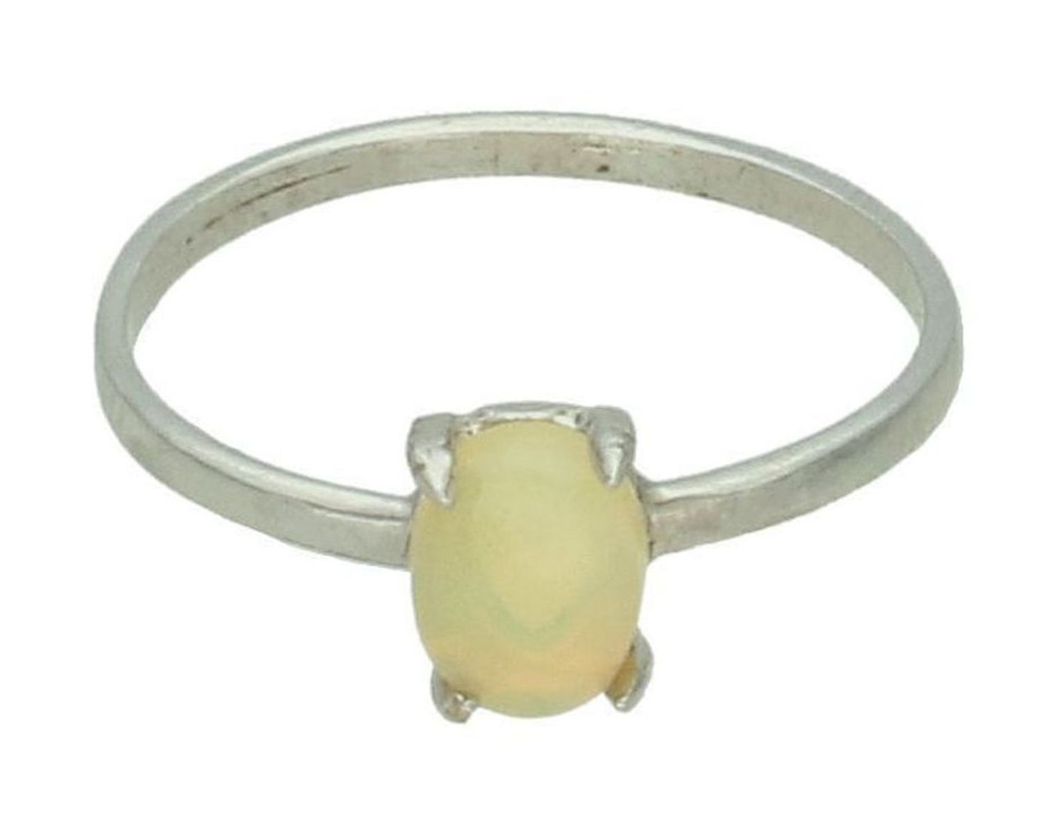 Srebrny pierścionek damski 925 z mlecznym opalem rozmiar 15 DIA-PRS-10097-925. Srebrny pierścionek damski. Srebrny pierścionek z opalem. Pierścionek srebrny damski. Srebrny pierścionek na prezent dla kobiety..jpg