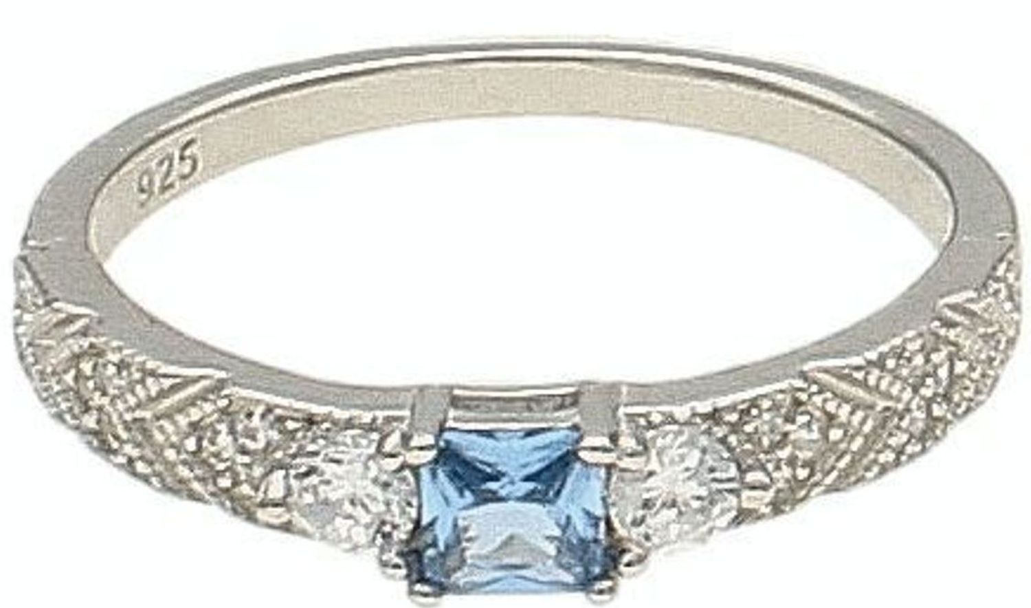 Srebrny pierścionek damski 925 z niebieską cyrkonią DIA-PRS-10200-925.  Srebrny pierścionek damski. Pierścionek srebrny z cyrkonią. Srebrny pierścionek damski z niebieską cyrkonią. Pierścionek damski na prezent.5.jpg