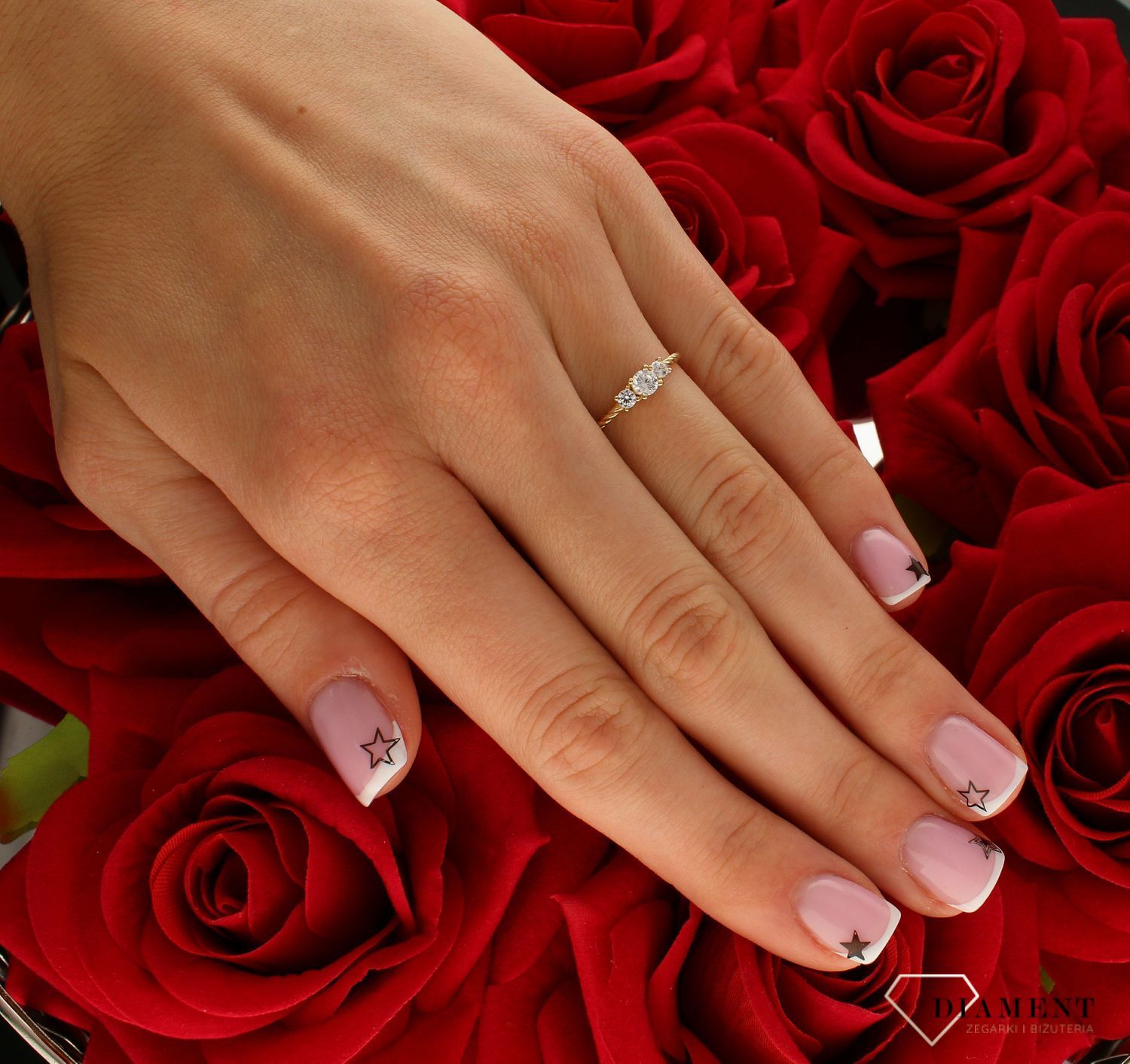 Pierścionek damski złoty Biżuteryjna plecionka 585 DIA-PRS-10386-585.jpg