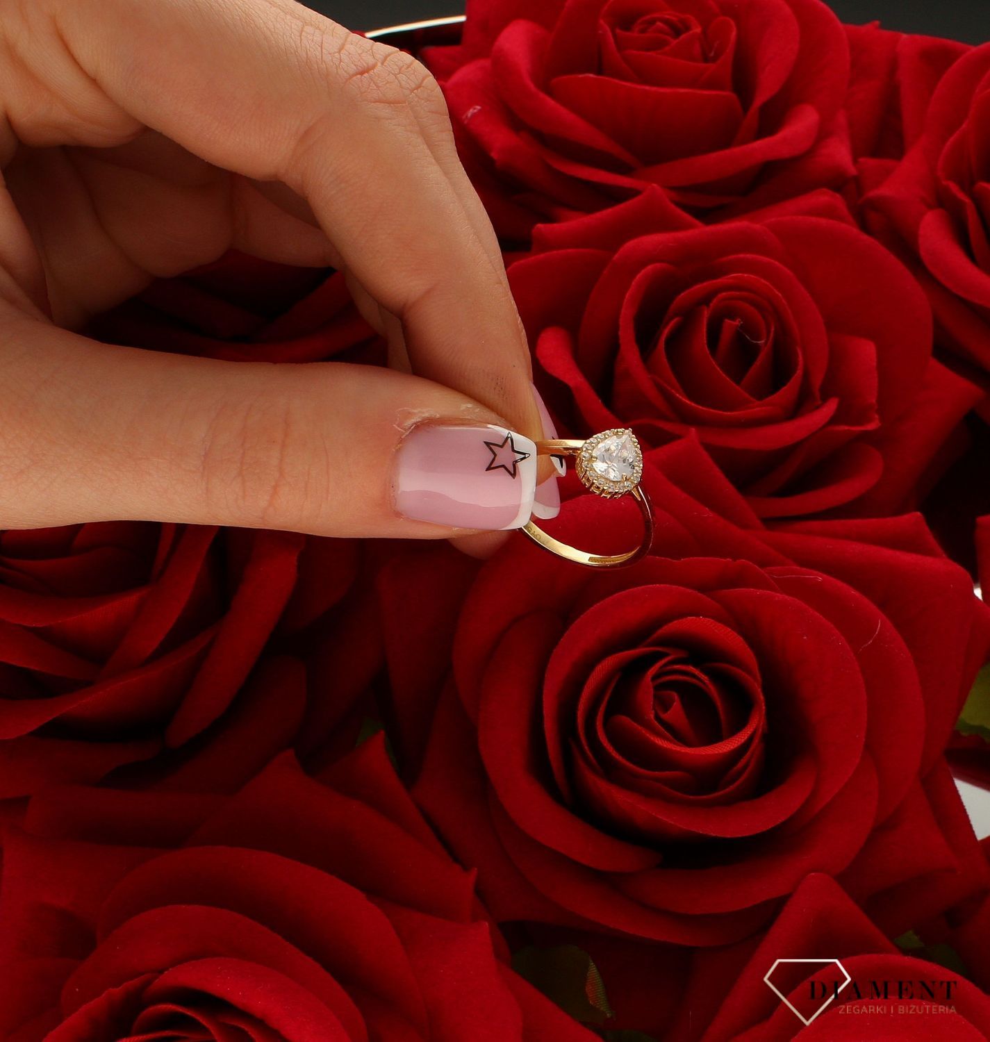 Pierścionek damski złoty Lśniąca łezka 585 DIA-PRS-10388-585.jpg