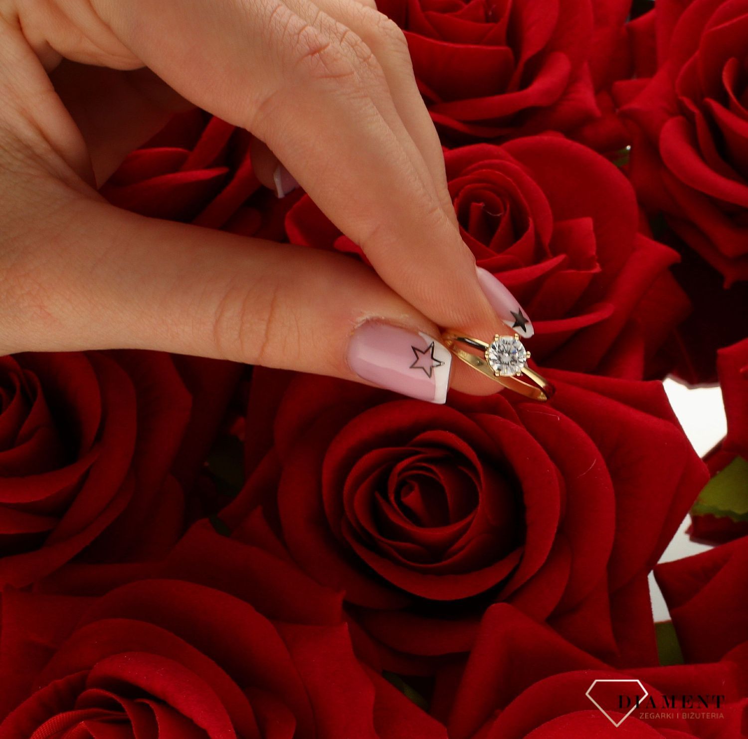 Pierścionek damski złoty z jedną cyrkonią 585  DIA-PRS-10389-585.jpg