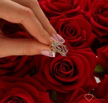 💍 Pierścionek damski  Plecionka złota 585 DIA-PRS-10395-585 Pierścionek wykonany z 14 karatowego złota. Złota biżuteria  idealny pomysł na prezent. Zmysłowy złoty pierścionek. 💍 (3).jpg