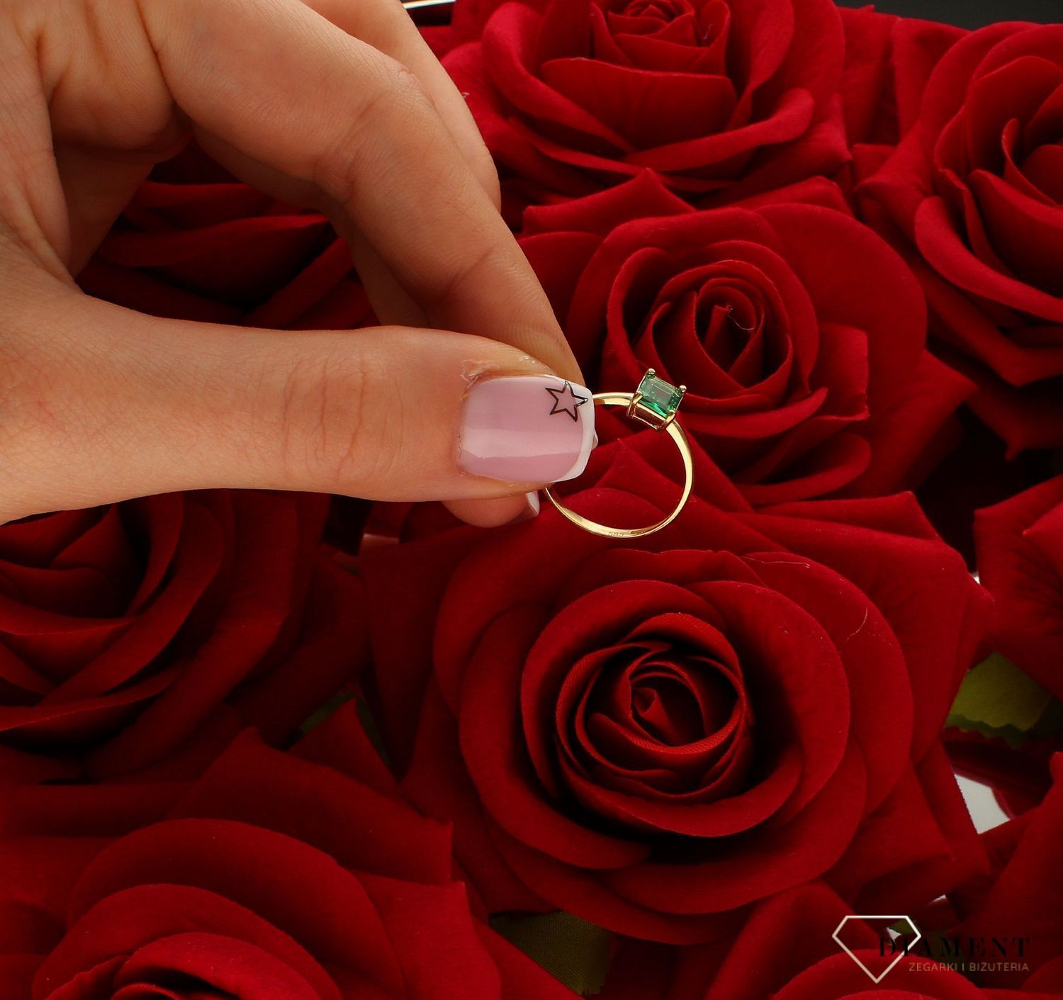 Pierścionek damski złoty Szmaragdowa cyrkonia 585 DIA-PRS-10400-585.jpg