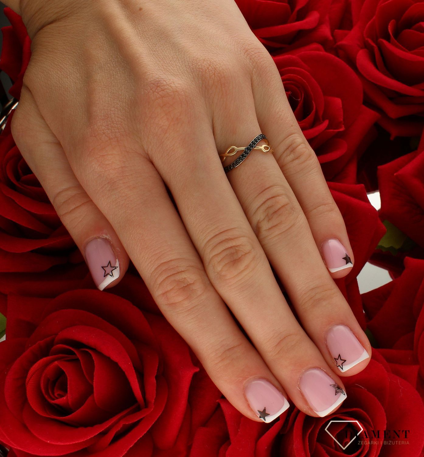 Pierścionek damski złoty Nieskończoność i czerń  585 DIA-PRS-10404-585.jpg