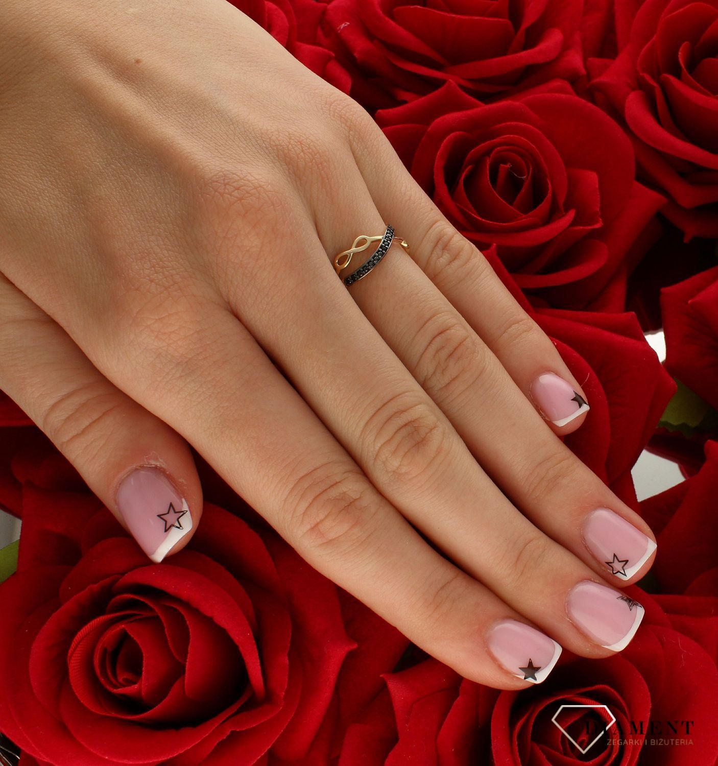 Pierścionek damski złoty Nieskończoność i czerń  585 DIA-PRS-10404-585.jpg