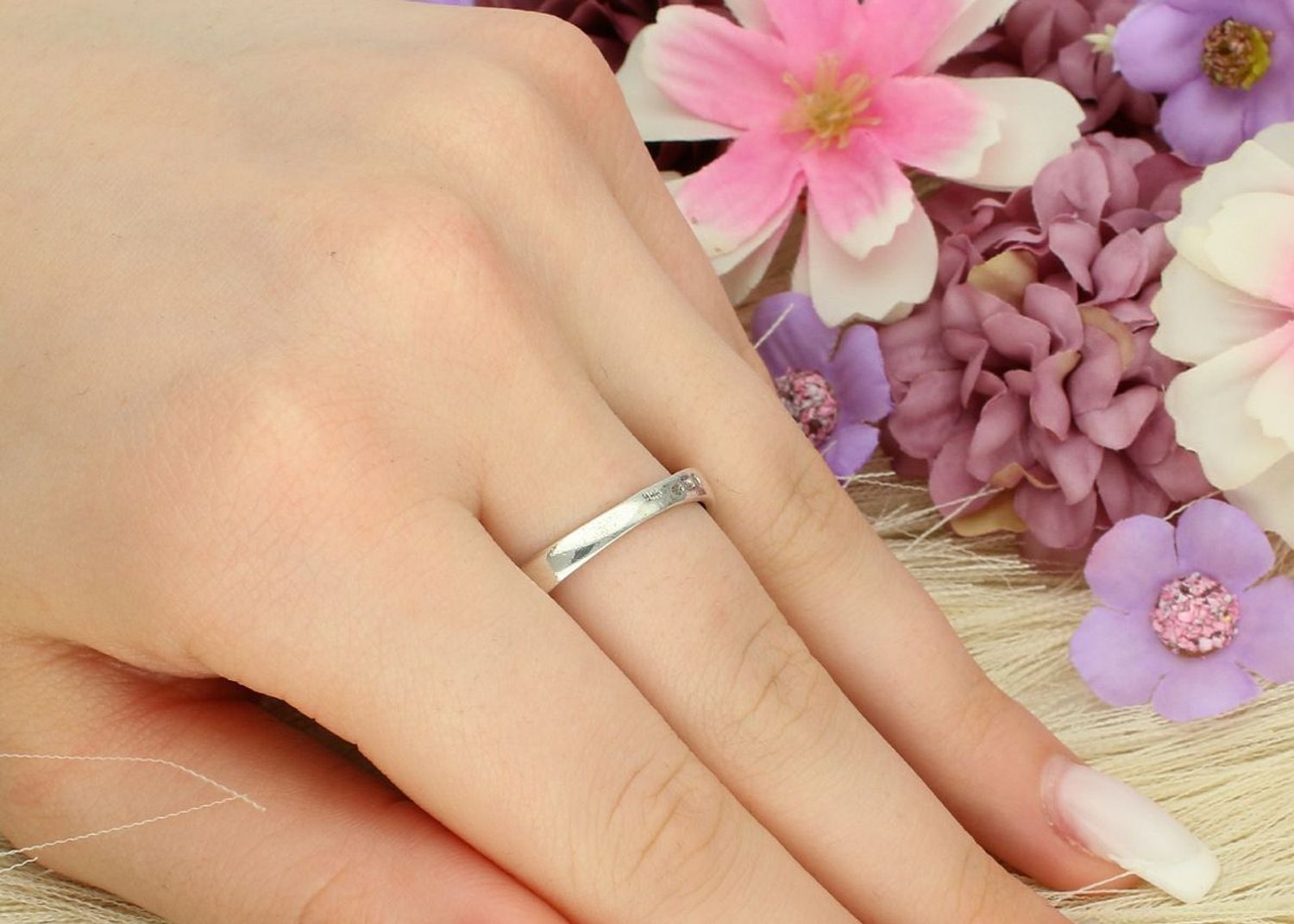 Srebrny sygnet męski 925 z czarnym kamieniem.jpg