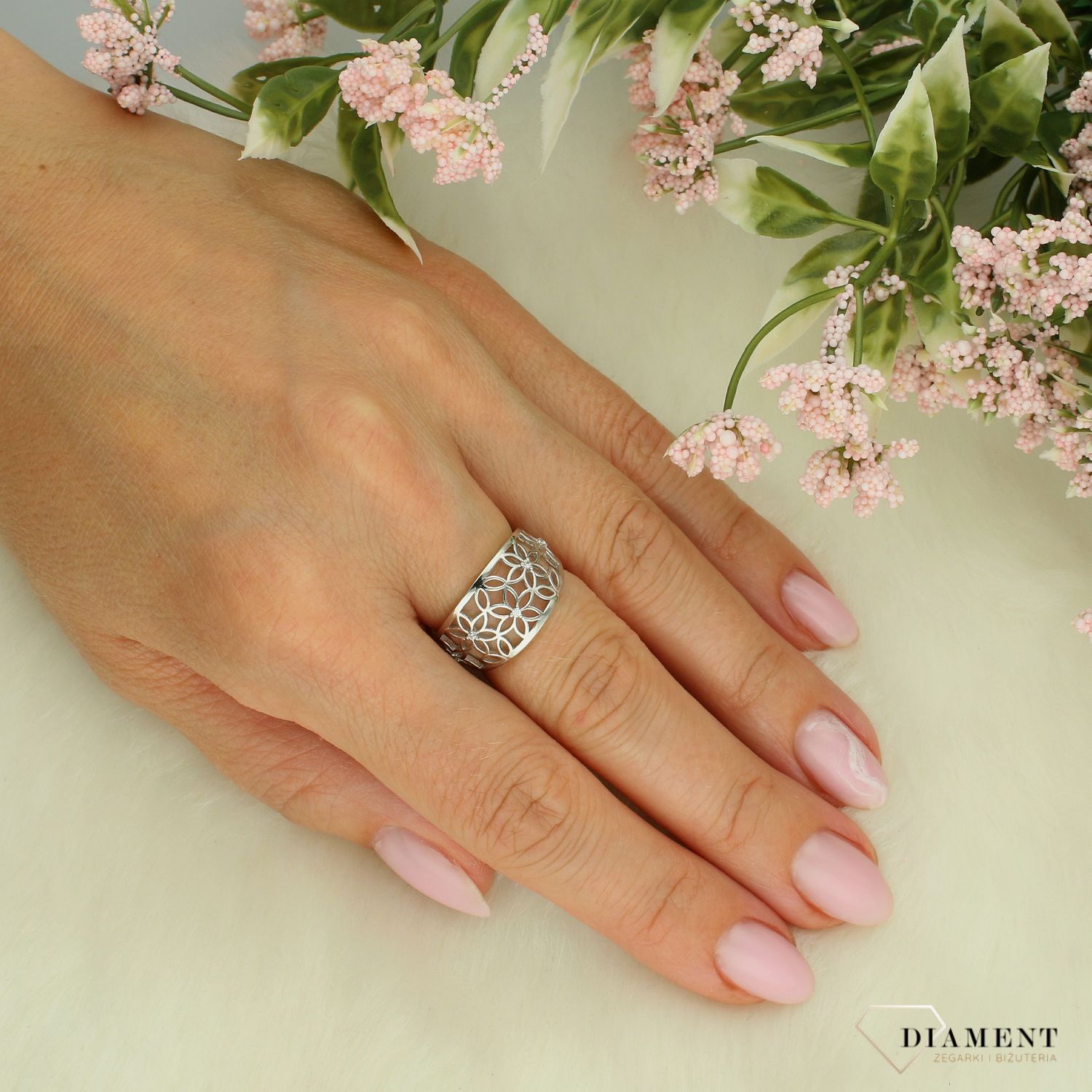 Srebrny pierścionek damski 925 ażurowy rozmiar 11 DIA-PRS-10673-925. Srebrny pierścionek damski. Pierścionek srebrny dla kobiety na prezent. 2.jpg