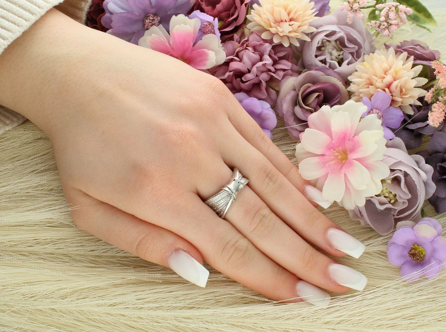 Srebrny pierścionek obrączka węzeł, próba 925 DIA-PRS-12477-925 rozmiar 20.jpg