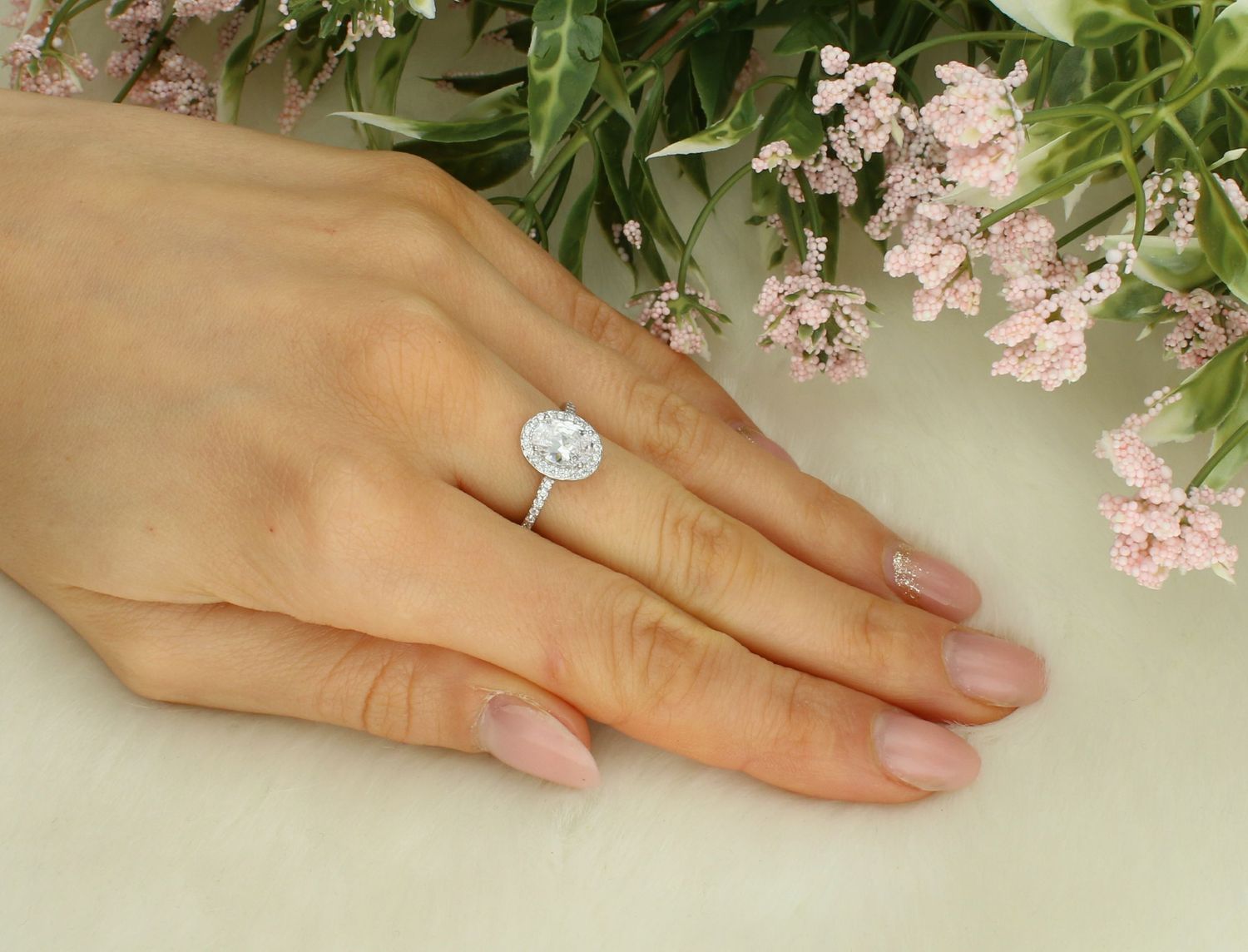 Srebrny pierścionek damski 925 owalna biała cyrkonia DIA-PRS-12481-925.  Srebrny pierścionek damski. Pierścionek damski z białym oczkiem. Srebrny pierścionek damski na prezent.2.jpg