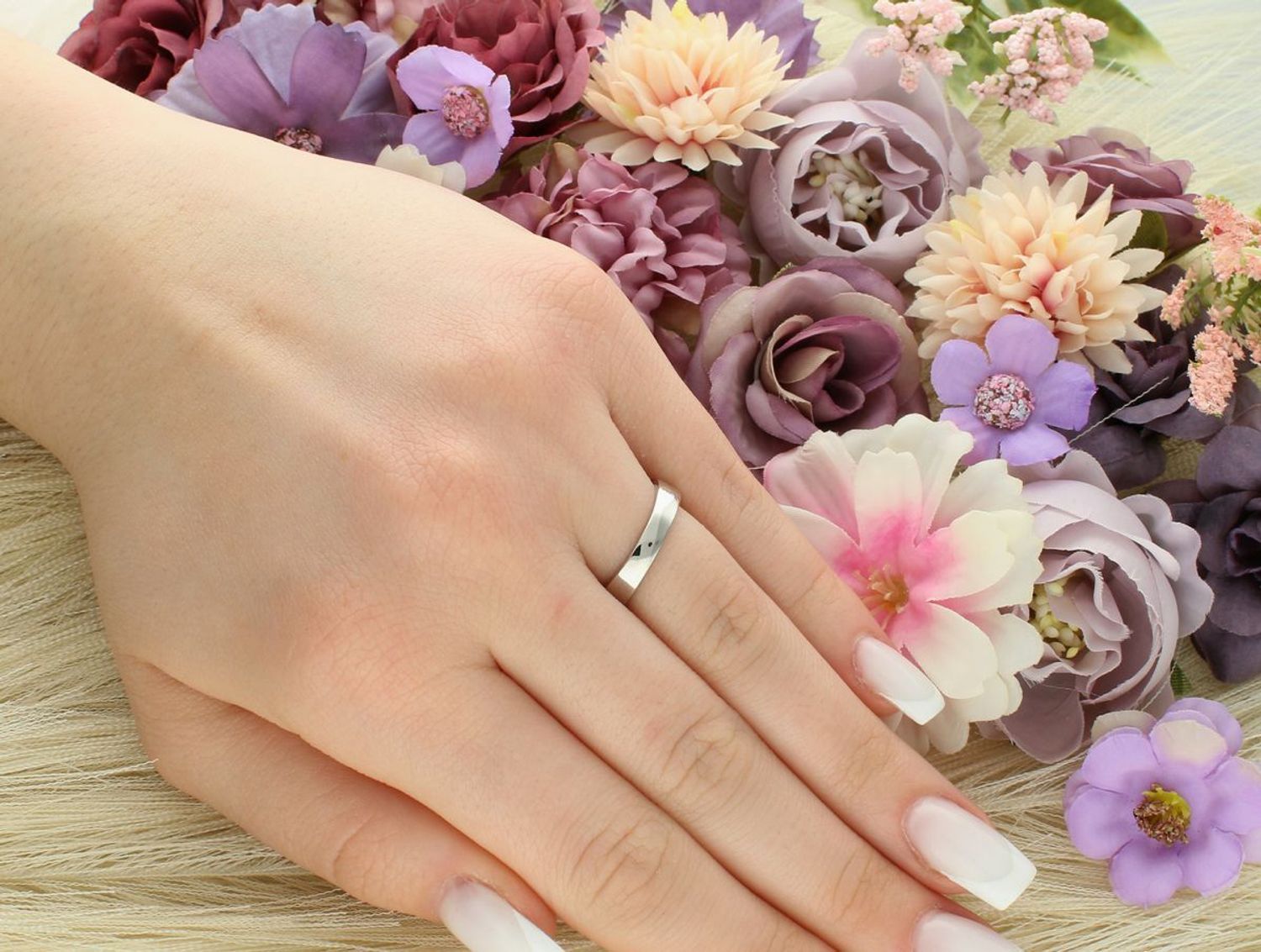 Pierścionek srebrny obrączka z cyrkoniami próba 925, DIA-PRS-12482-925. Delikatna damska srebrna obrączka. Srebrna obrączka damska na prezent. Pierścionek dla kobiety ze srebra.1.jpg