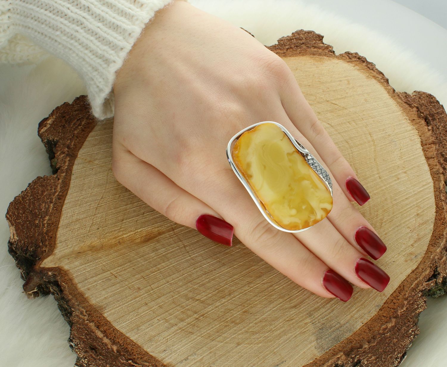 Pierścionek srebrny z żółtym bursztyn pr 925, DIA-PRS-12744-925 Ag.jpg