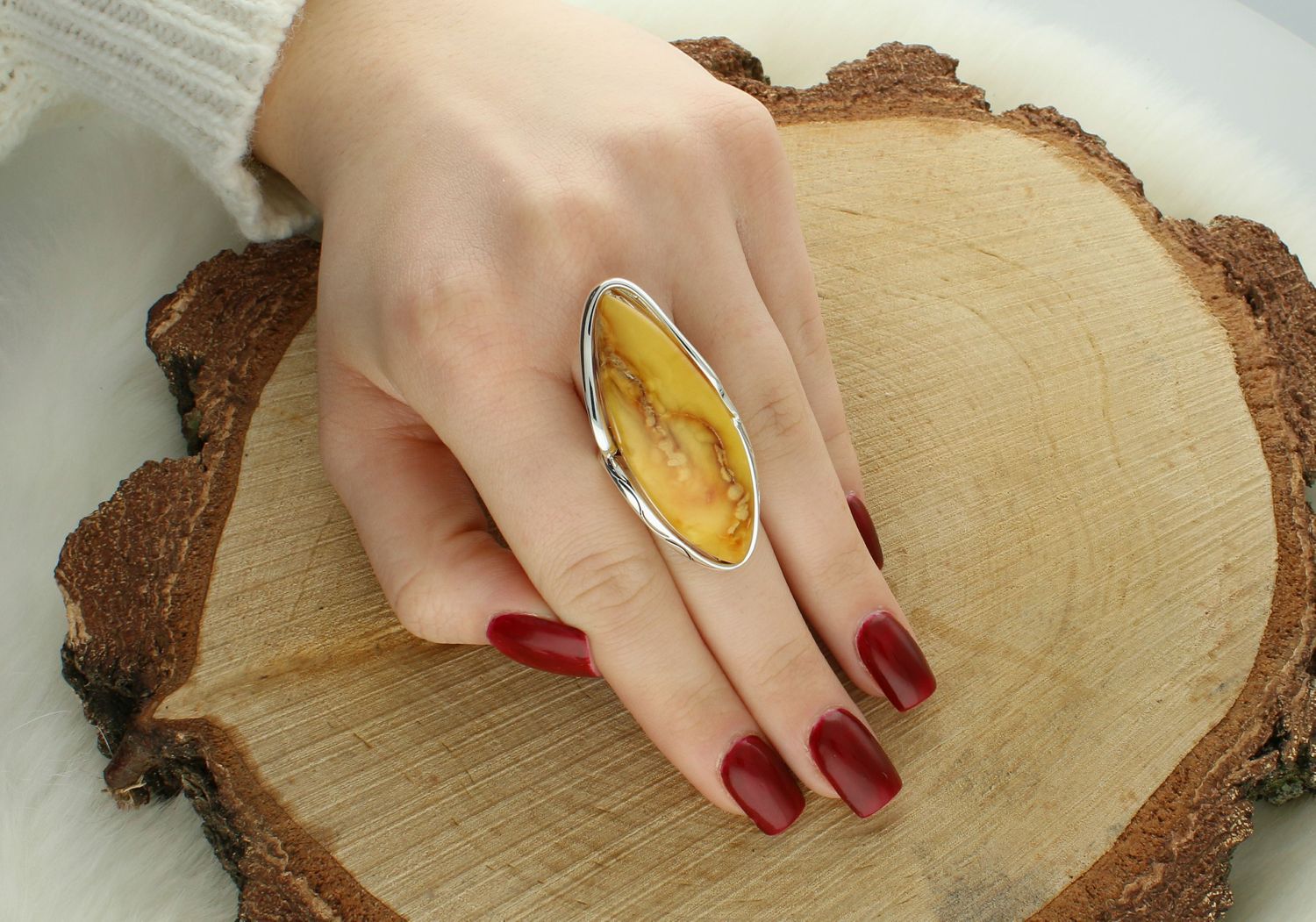 Pierścionek srebrny z żółtym owalnym bursztynem pr 925, DIA-PRS-12745-925 Ag.jpg