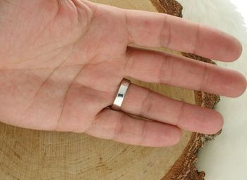 Pierścionek męski BMW DIA-PRS-13029-925 ze srebra próby 925. Ozdoba 1,5 × 1,4 cm, szyna 5 mm, waga 7,57 g. Stylowy sygnet z logo BMW – prestiż i pasja w jednym.4.jpg
