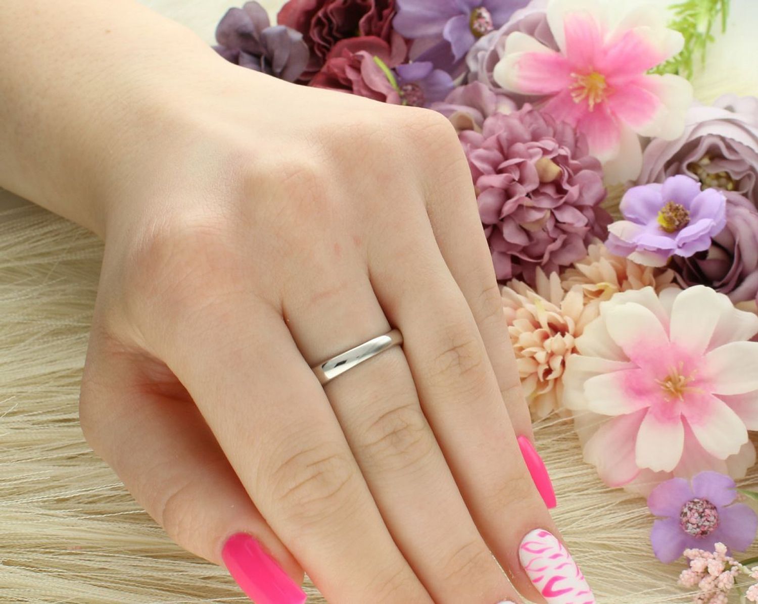 Damski srebrny pierścionek DIA-PRS-13031-925 z tygrysim okiem. Naturalny kamień 17 x 15 mm, szyna 3 mm, próba 925 – klasyka z nutą natury.1.jpg