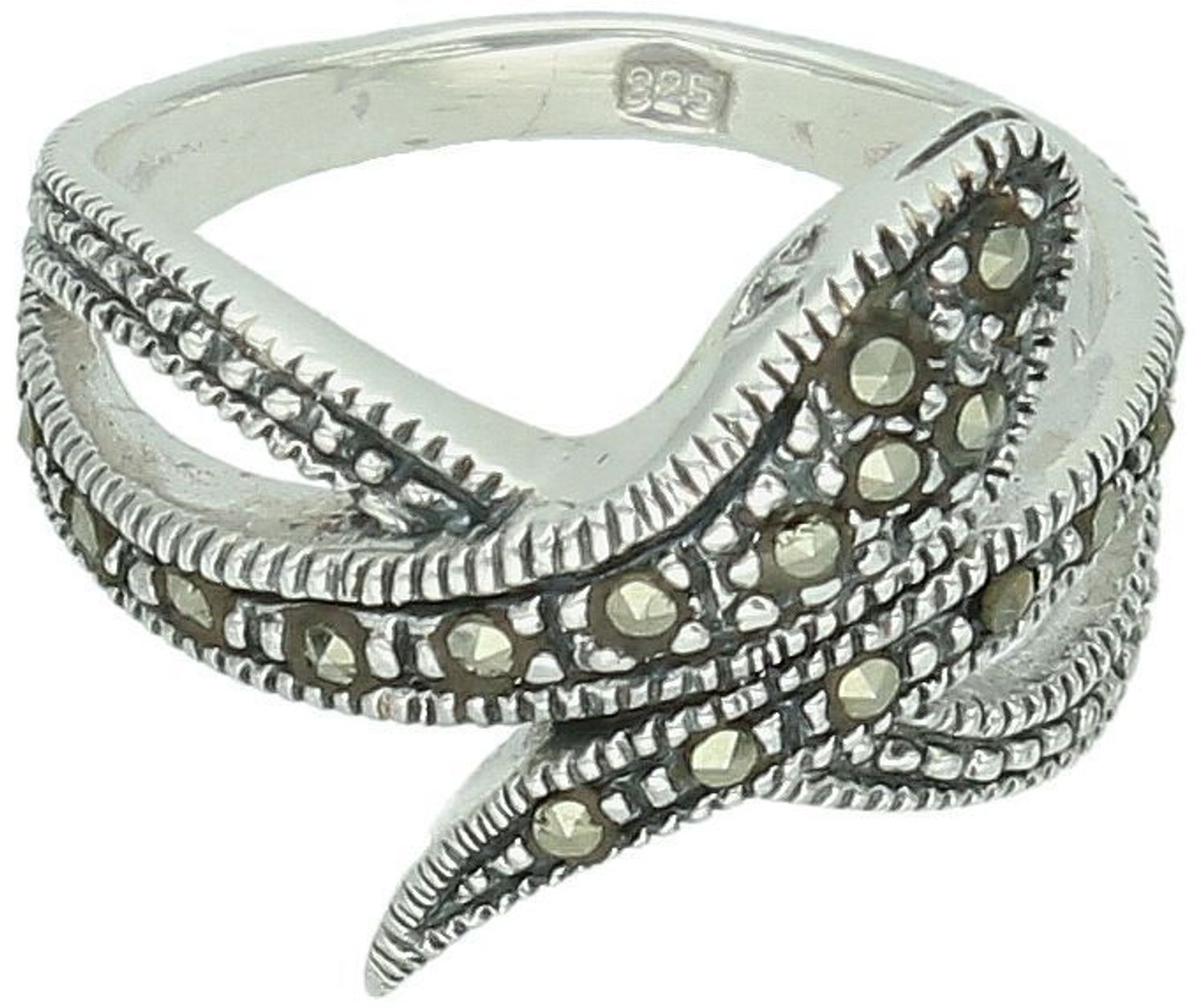 Wyrazisty srebrny pierścionek w kształcie węża z połyskującymi markazytami. Ag 925, 5,69 g – elegancki dodatek z mocnym charakterem i symboliką.1.jpg