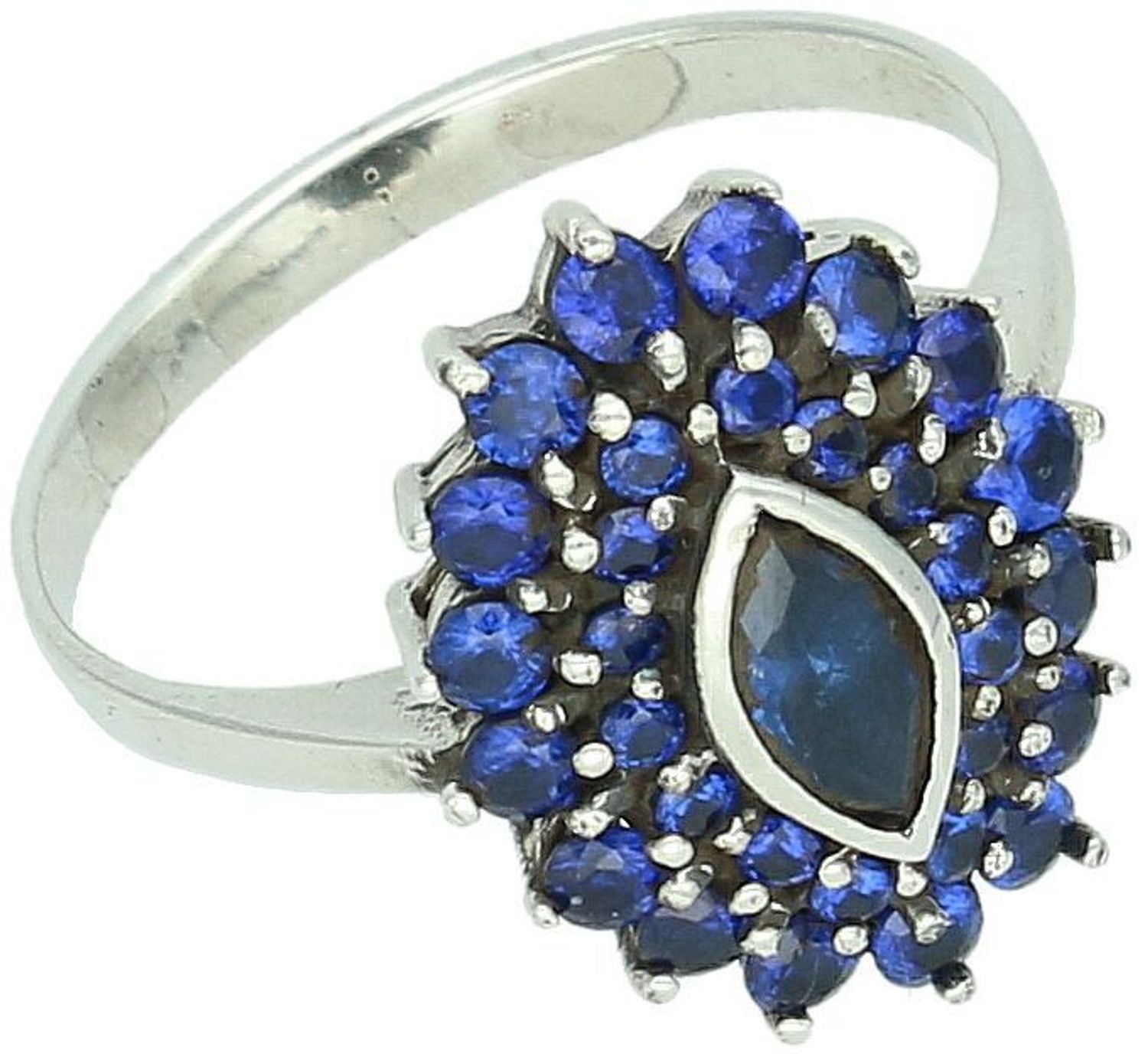 Srebrny pierścionek damski Ag 925 z owalnym motywem zdobionym granatowymi cyrkoniami. Waga 4,20 g, szeroka szyna 3 mm – elegancja i styl w jednym.1.jpg