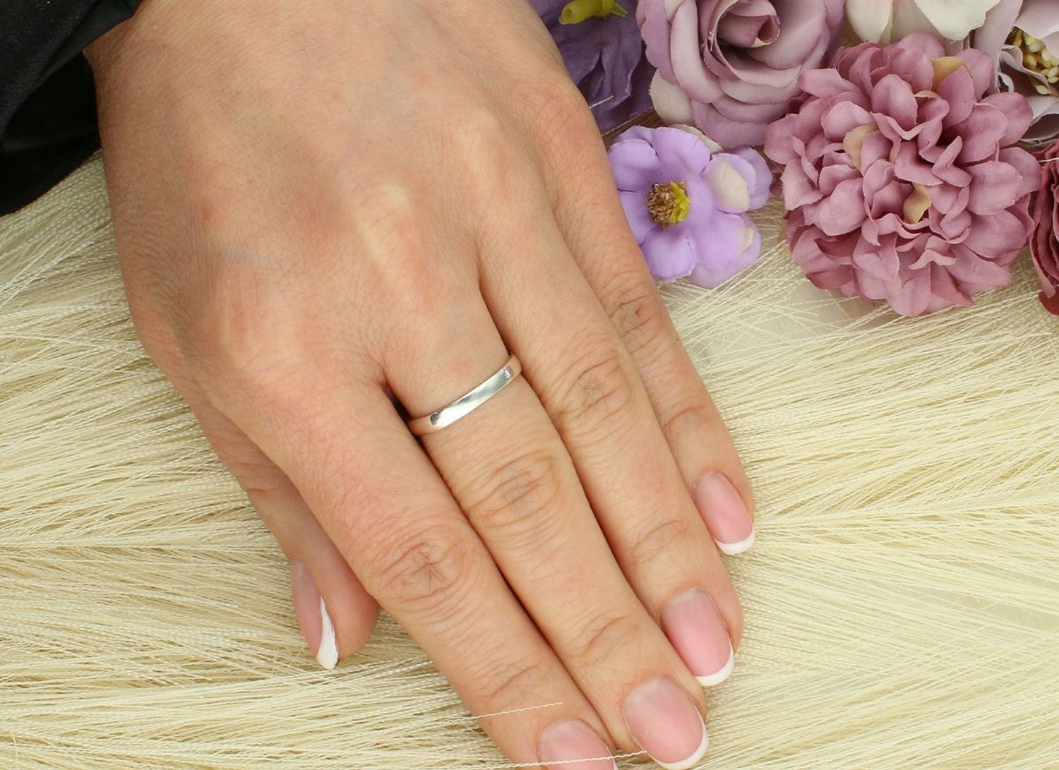 Pierścionek srebrny próby 925 z cyrkonią niebiesko-zieloną i markazytami. Model DIA-PRS-13186-925, rozmiar 14, waga 3,89 g, ozdobna łezka 1,5 x 2,0 cm. Elegancja i wyjątkowy styl.1.jpg