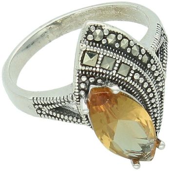 Srebrny pierścionek damski 925 DIA-PRS-13366-925 z kamieniem zultanit i markazytami. Ozdobna część 2,0 × 1,3 cm, waga 5,10 g. Elegancja w stylu vintage z wyjątkowym, zmiennobarwnym kamieniem.1.jpg