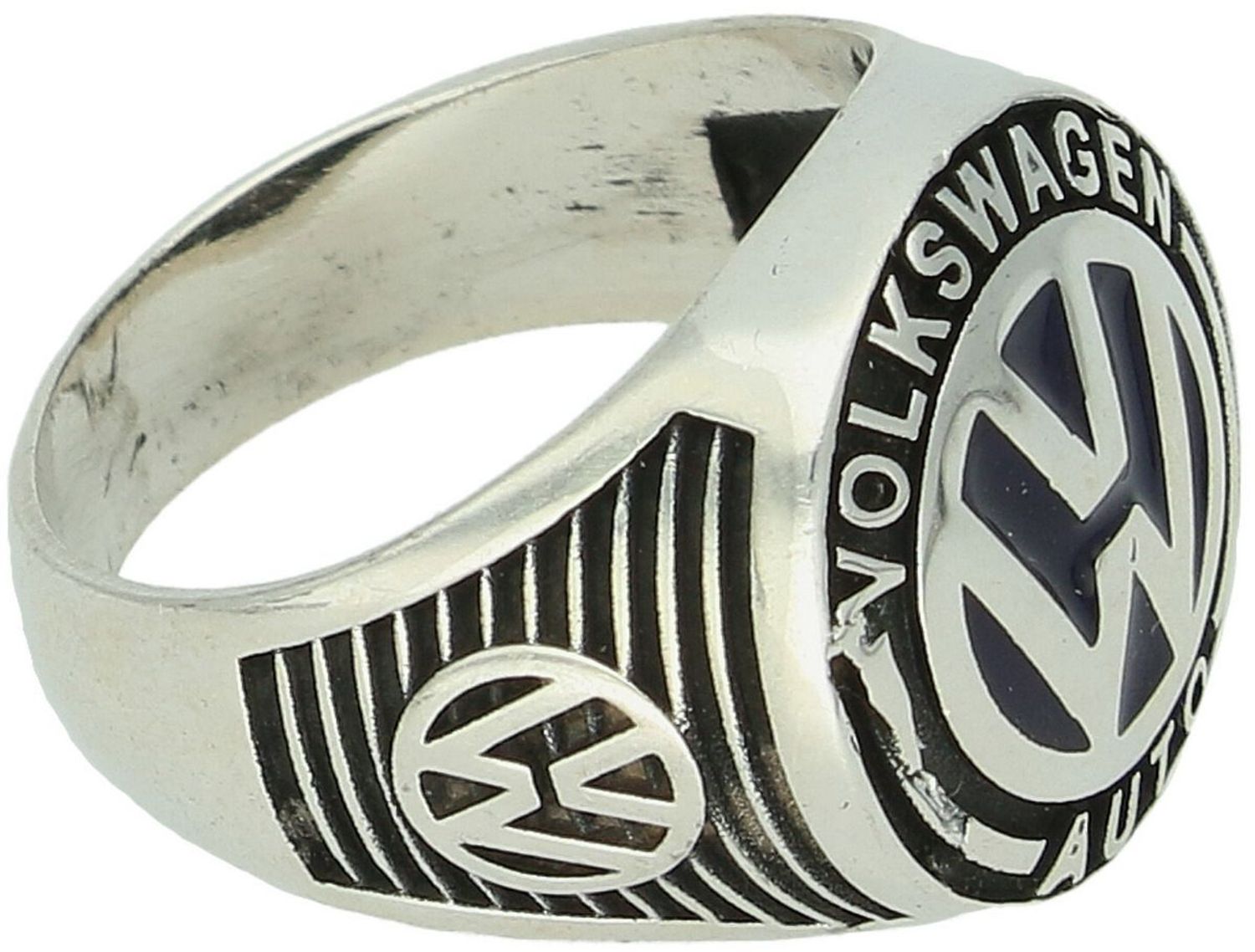 Elegancki pierścionek męski sygnet DIA-PRS-13827-925 wykonany ze srebra próby 925 z logo VOLKSWAGEN AUTO. Waga 8,90 g, górny element 1,8 cm, szerokość szyny 5 mm. Idealny prezent dla 2.jpg