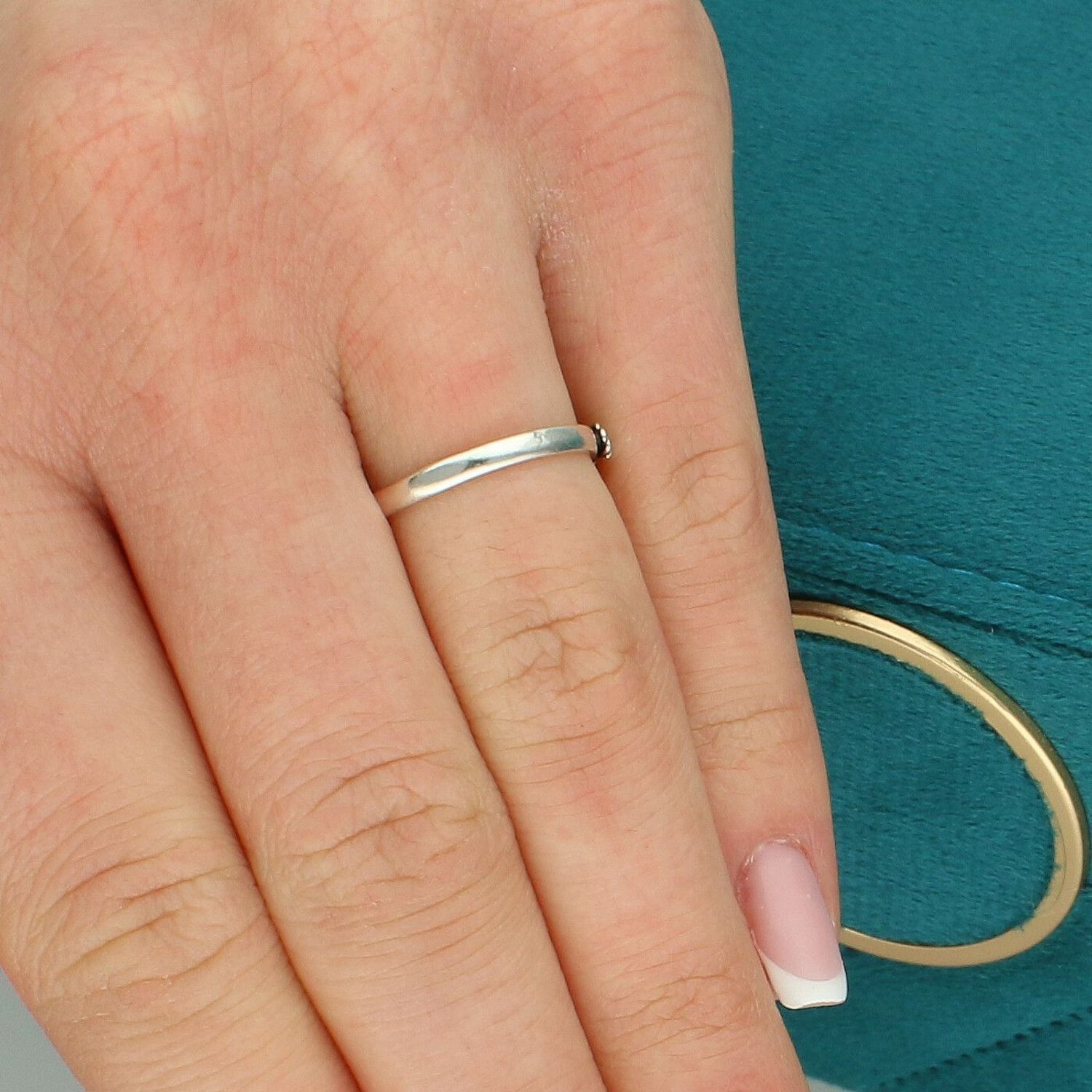 Srebrny pierścionek damski 925 z labradorytem – okrągły pr 925.jpg