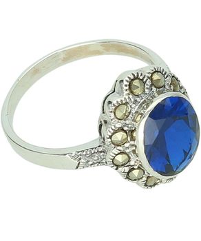 Srebrny pierścionek 925 z niebieską cyrkonią i markazytami DIA-PRS-14108-9z25 – vintage z grawerowaną szyną 16 mm (1).jpg