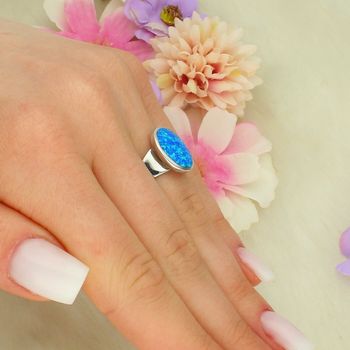 Srebrny pierścionek damski 925 z niebieskim opalem – elegancki blask natury DIA-PRS-14115-925 (3).jpg