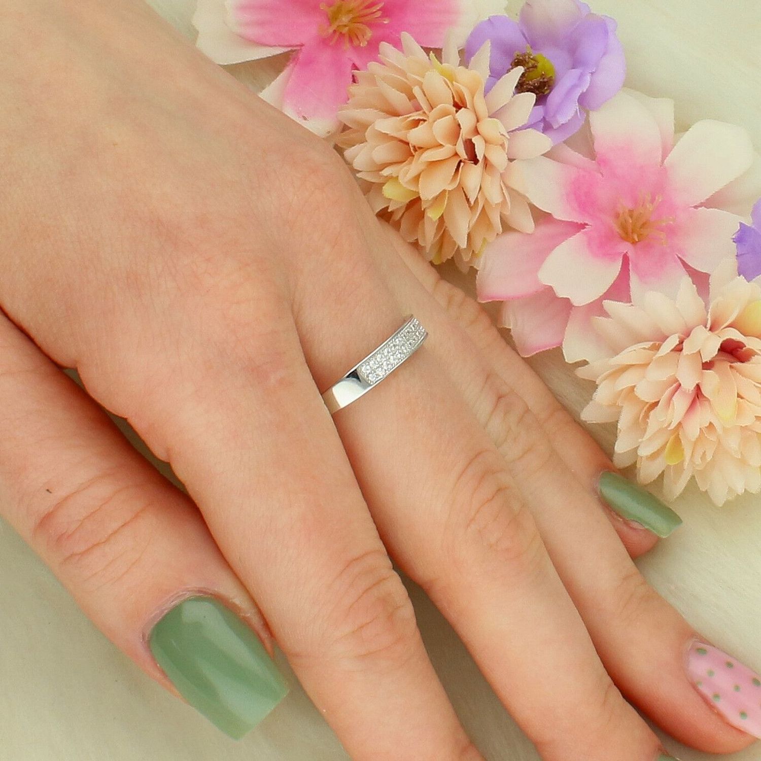 Srebrny pierścionek z kryształkami 925 DIA-PRS-14118-925 – rozmiar 23 damski.jpg