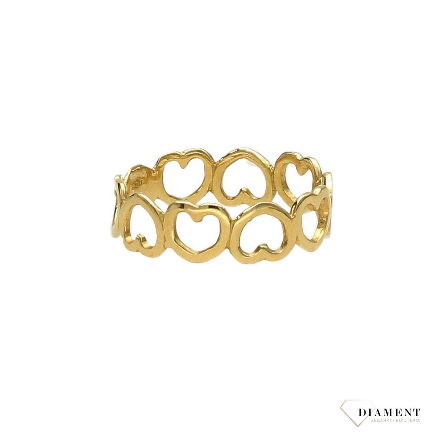 Złoty pierścionek 585 obrączka z serduszek DIA-PRS-1733-585.jpg