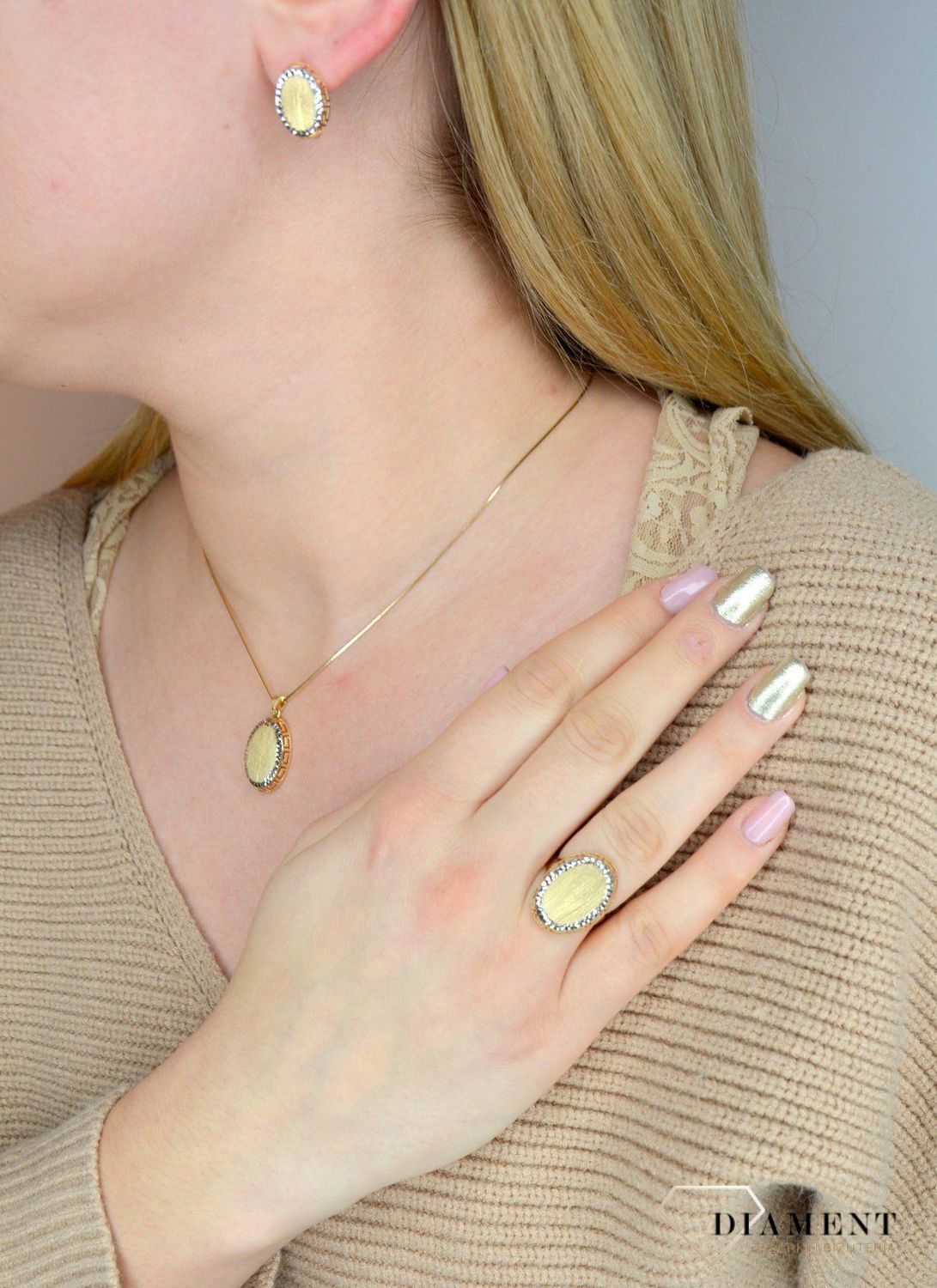 Złoty pierścionek 585 owalna 'Droga grecka' DIA-PRS-1738-585.jpg