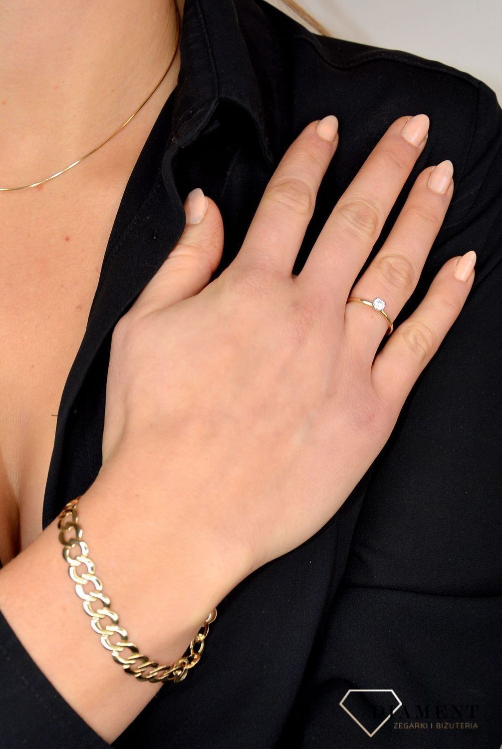 Złoty pierścionek 585 zaręczynowy z cyrkonią DIA-PRS-1773-585.jpg