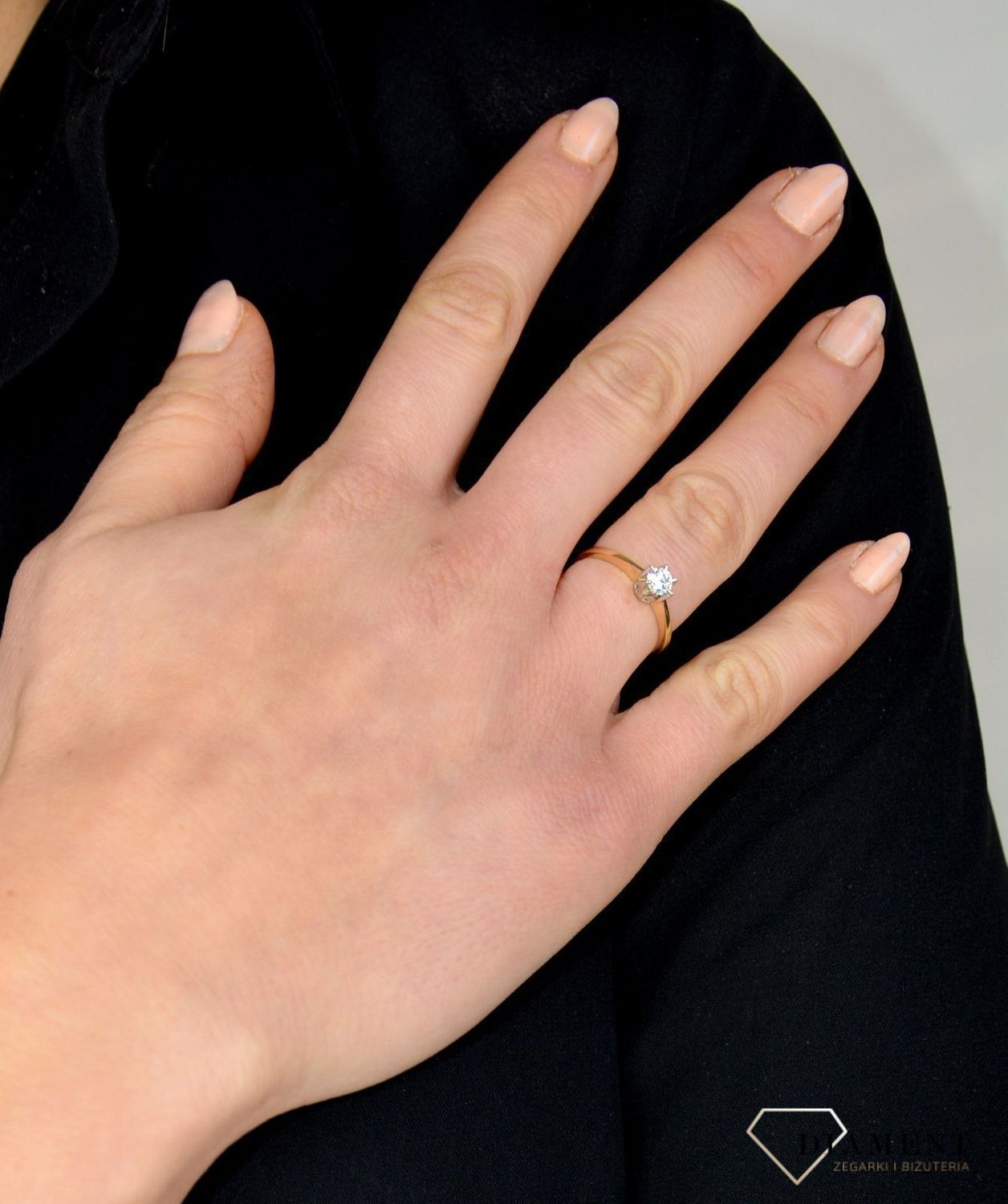 Złoty pierścionek zaręczynowy 585 z cyrkonią DIA-PRS-1774-585.jpg