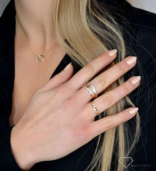 Złoty pierścionek 585 obrączka 'Koniczynki' to piękny pierścionek ze złota z próby 585.  (2).JPG