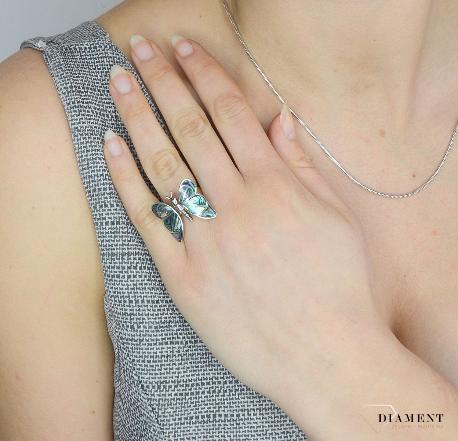 Pierścionek srebrny motyl z masy perłowej DIA-PRS-2794-925.xc.jpg