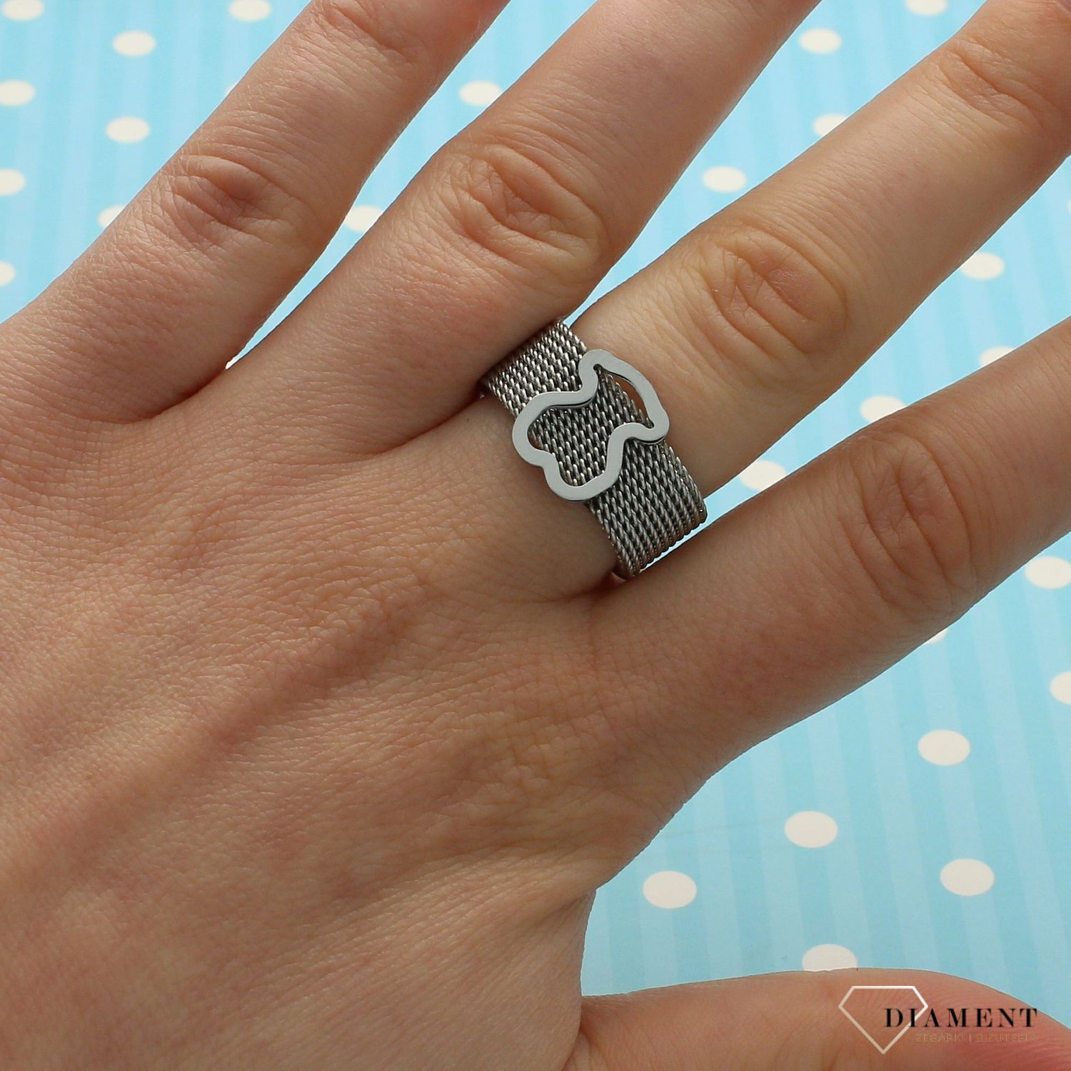 Stalowy pierścionek obrączka z siateczki z misiem DIA-PRS-2908-INNE (2).jpg